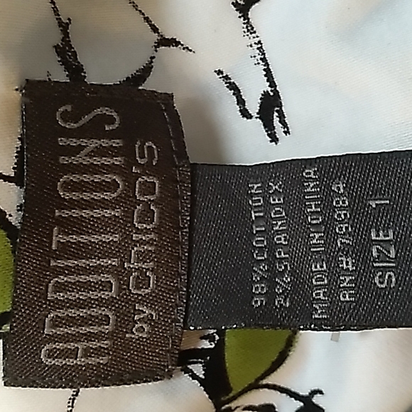 Additions By Chico's Floral/Animal Print Zip Up Jacket. Size 1 (Medium) NWT - Picture 11 of 13